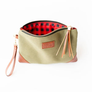 ARMY GREEN WRISTLET RED BLACK CHECK
