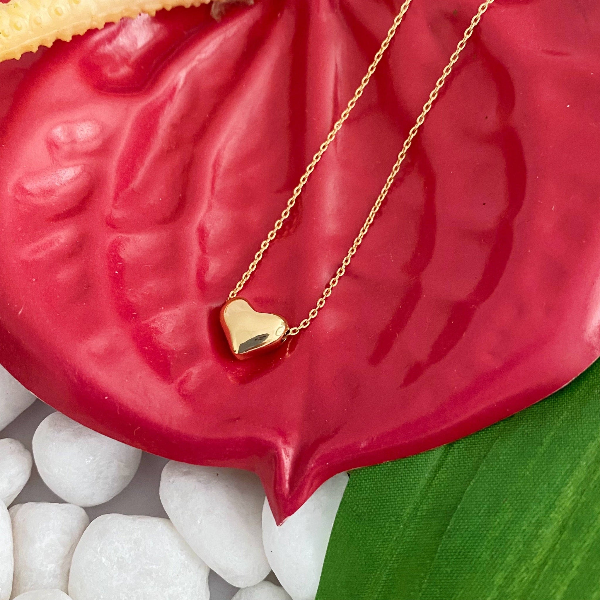 Love Bean Heart Necklace – Gold