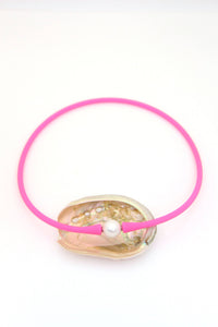 Janis The Pearl Silicone + Pearl Necklaces, Waterproof Hot Pink