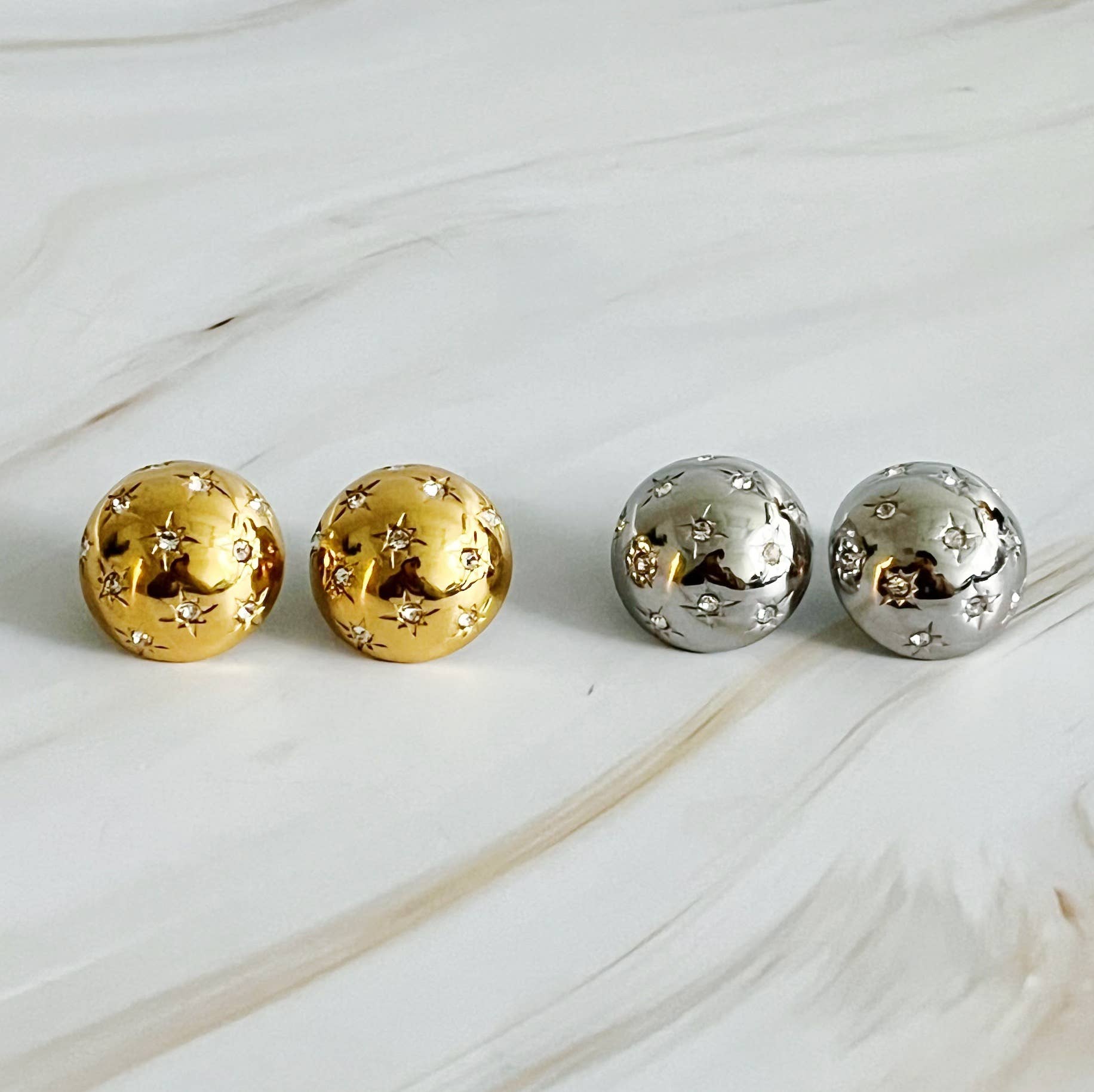 Starlight Sphere Stud Earrings – Silver