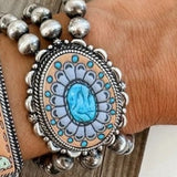 Western Navajo Style Pearl Stone Stretch Pendant Style Bracelet Concho