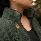Black Cat & Pumpkin Enamel Pin – Halloween Jack-o'-Lantern