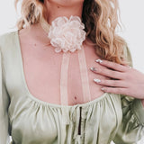 Flower Fantasy Tie Choker Necklace Champagne