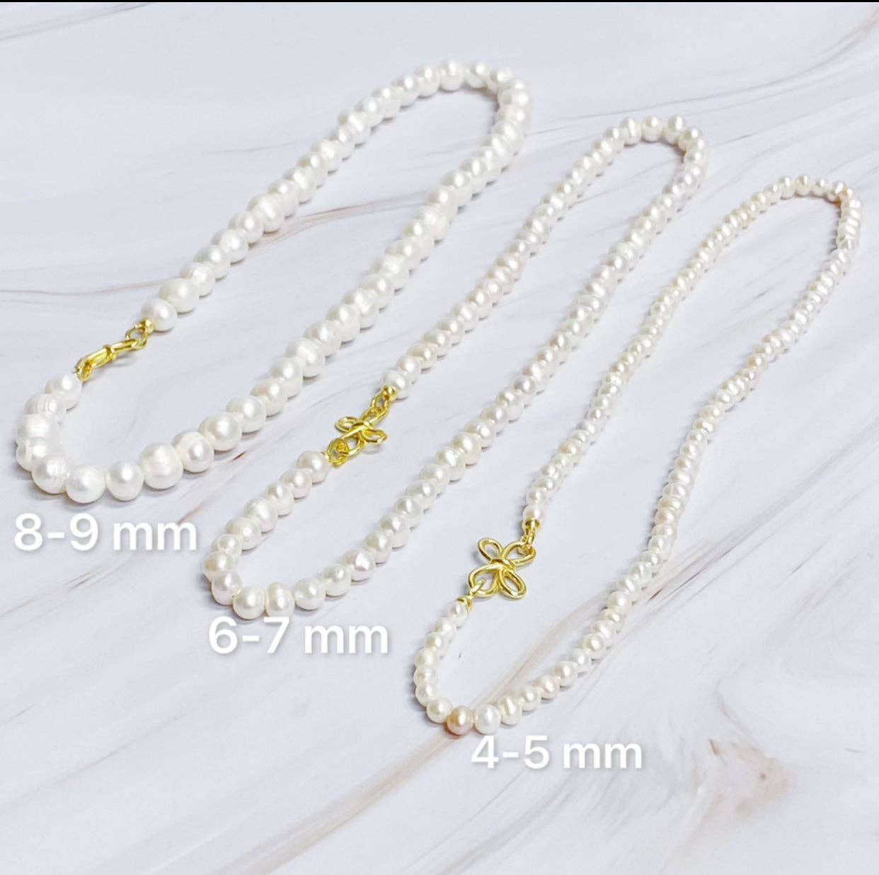 Clover Clasp Genuine Freshwater Pearl Necklace