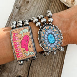 Western Navajo Style Pearl Stone Stretch Pendant Style Bracelet Concho