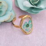 Pink Dried Flower Petal Ring – Oval Gold Botanical Statement Ring