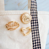 Retro Script "Mother" Brooch Pin – Gold Plated, Gift-Ready