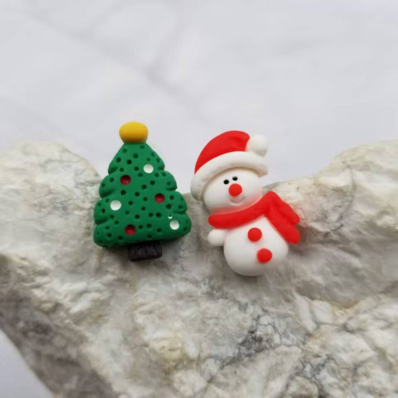 Christmas Tree and Snowman Christmas Clay Stud Mismatched Earrings