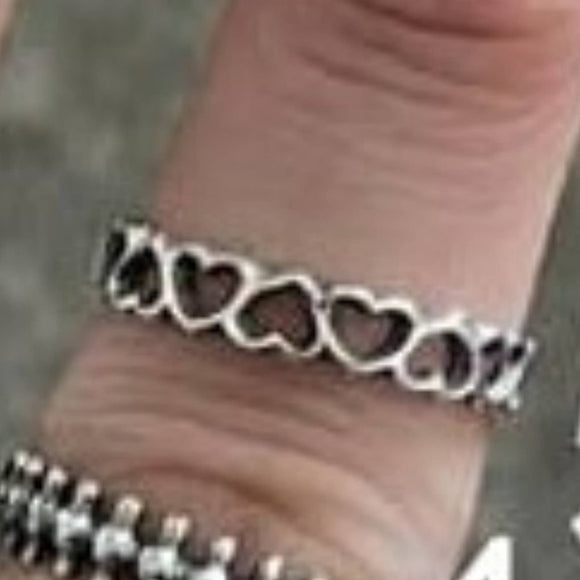 Sterling Open Heart Band Ring - 8