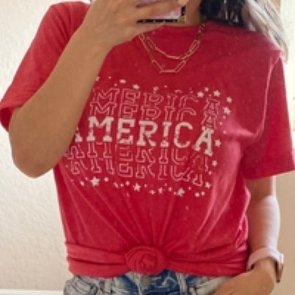 Red & White Distressed America Tee - L